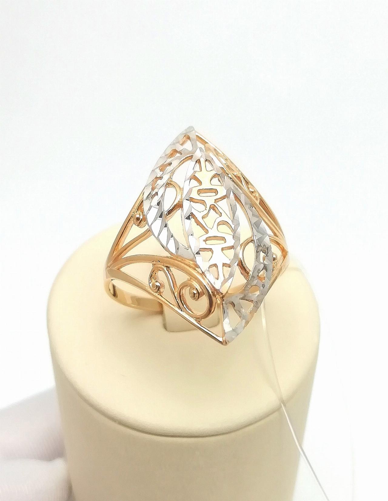 Золотое кольцо женское