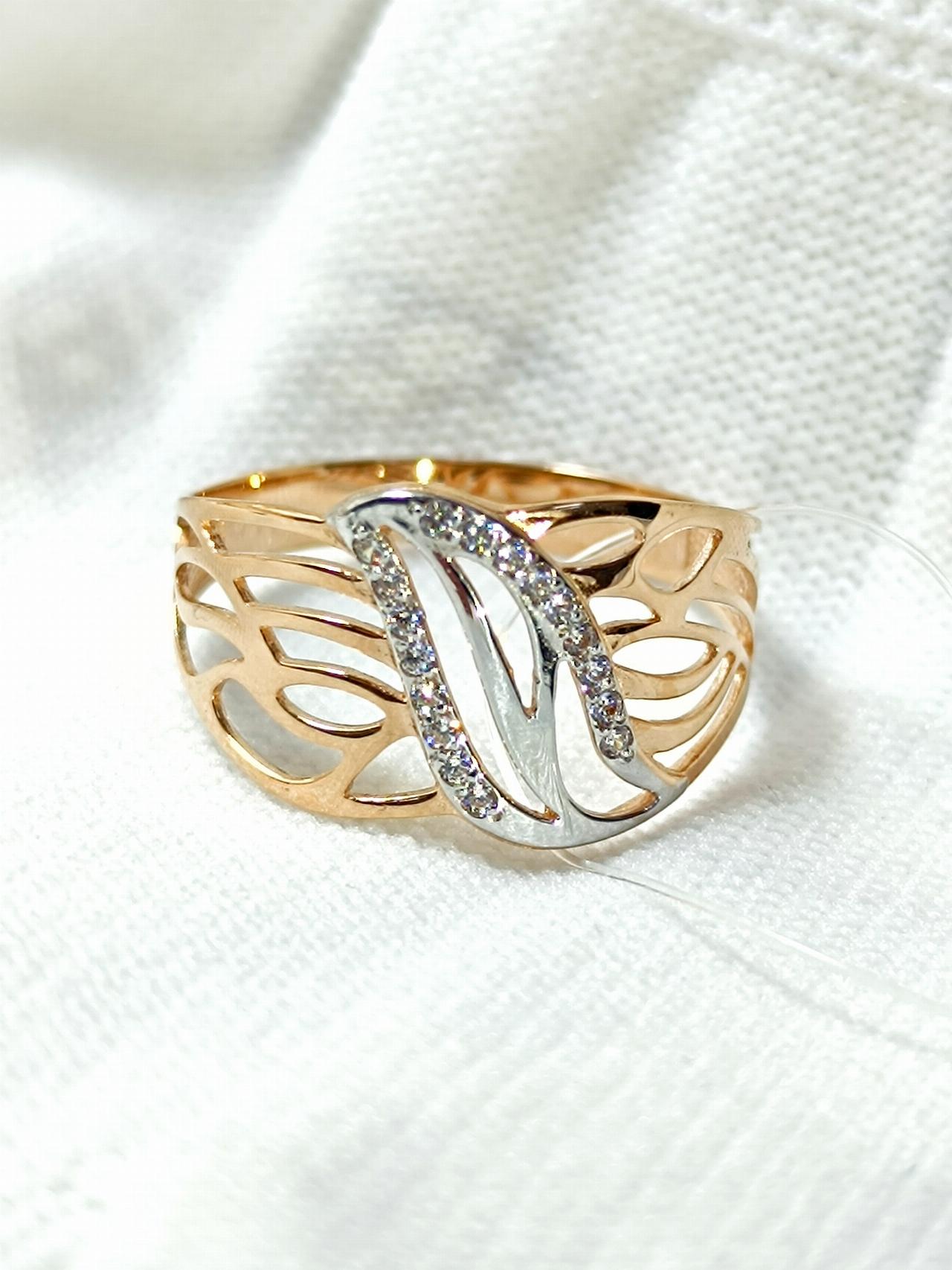 Золотое кольцо женское