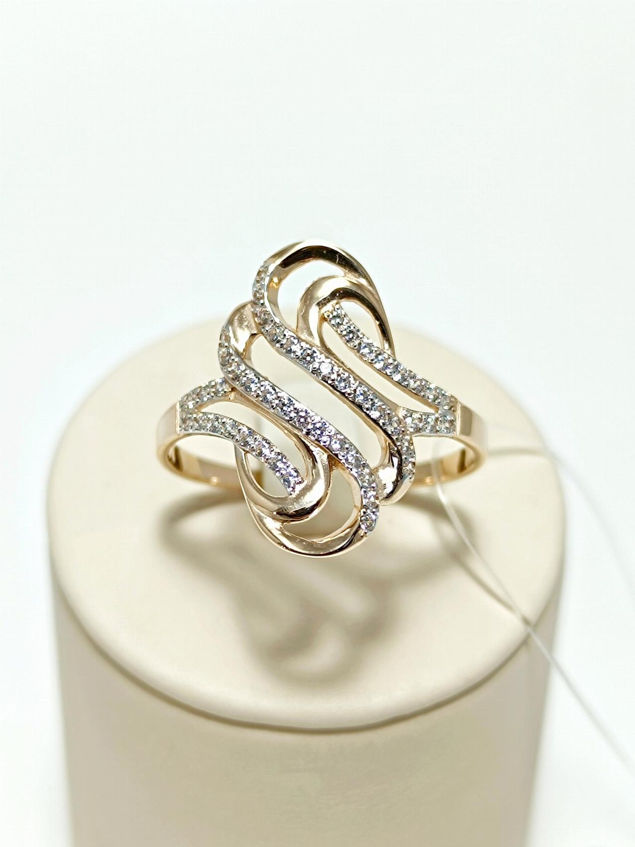 Золотое кольцо женское