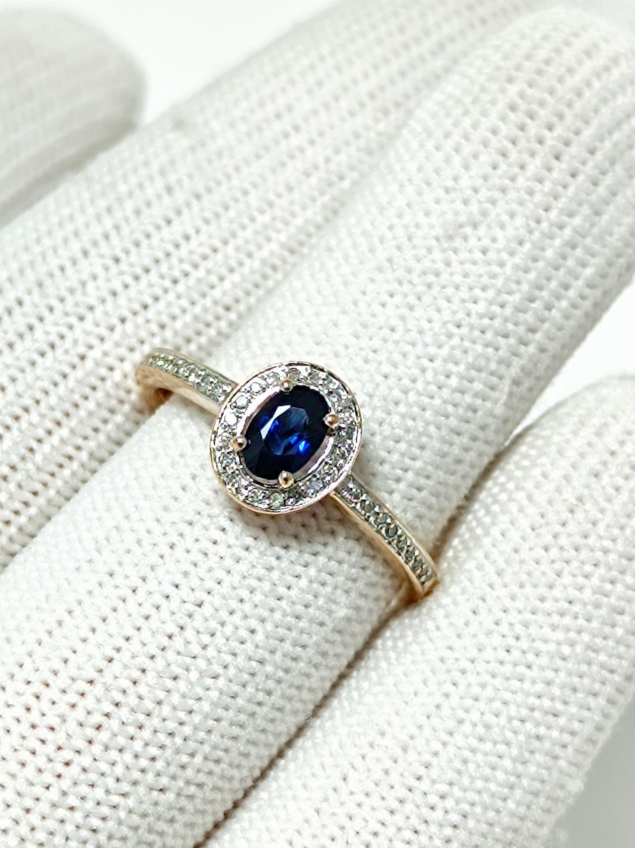 Золотое кольцо женское