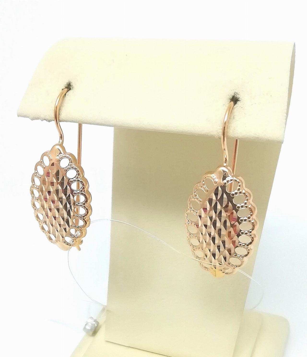 Золотые серьги женские, алмазная грань, французский замок, вес 2,30 г