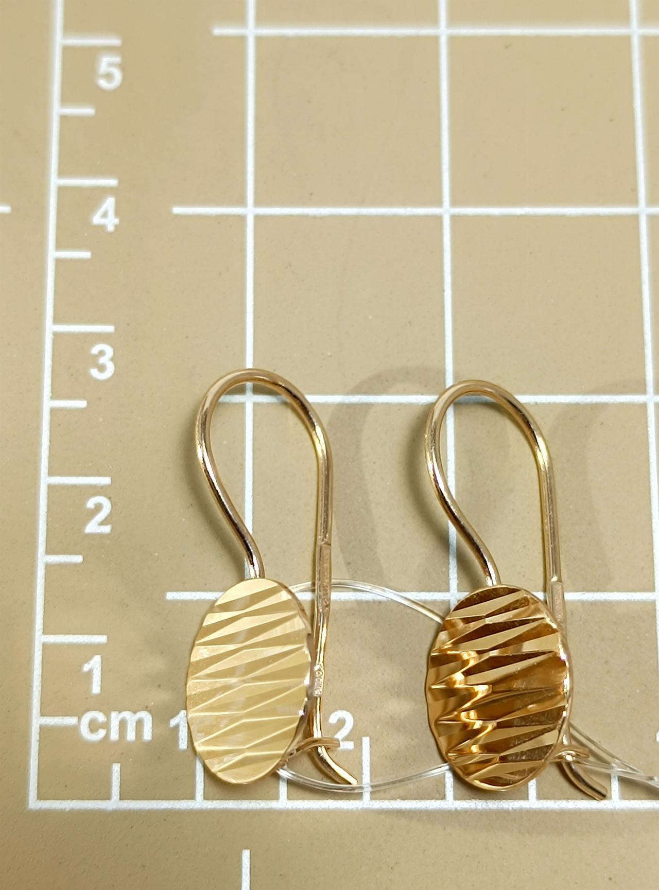 Золотые серьги женские, алмазная грань, французский замок, вес 2,36 г