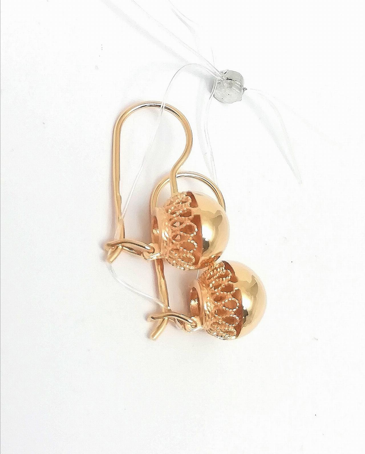 Золотые серьги шары, ажурная вязь, французский замок, вес 2,37 г