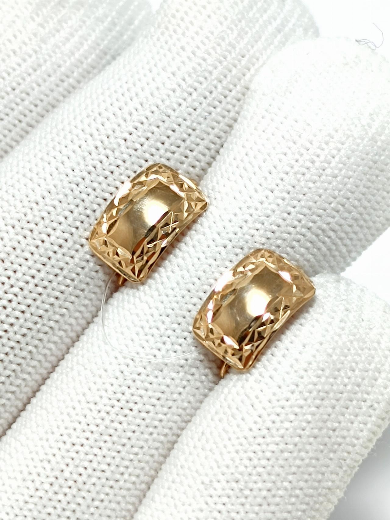 Золотые серьги женские