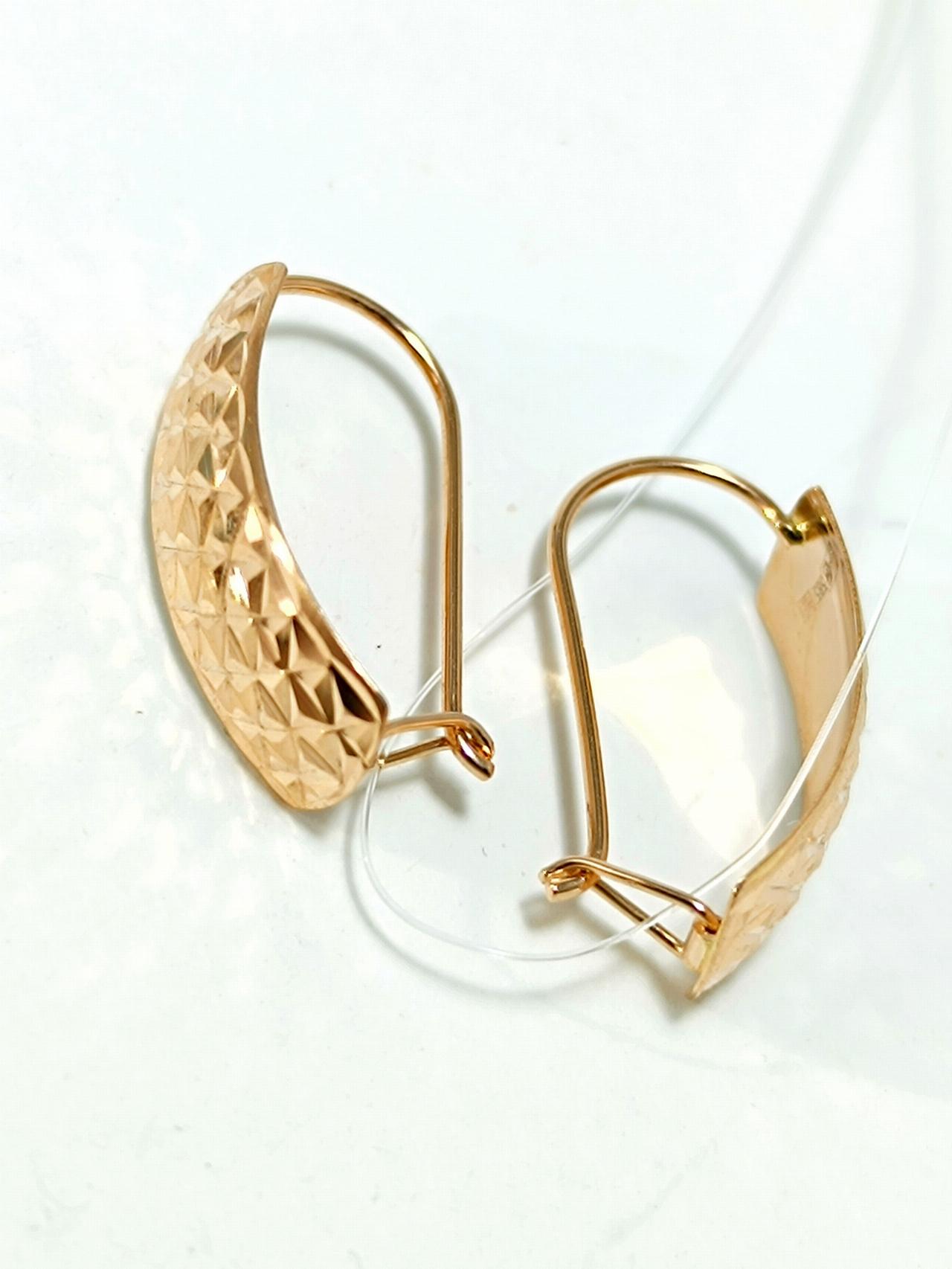 Золотые серьги женские