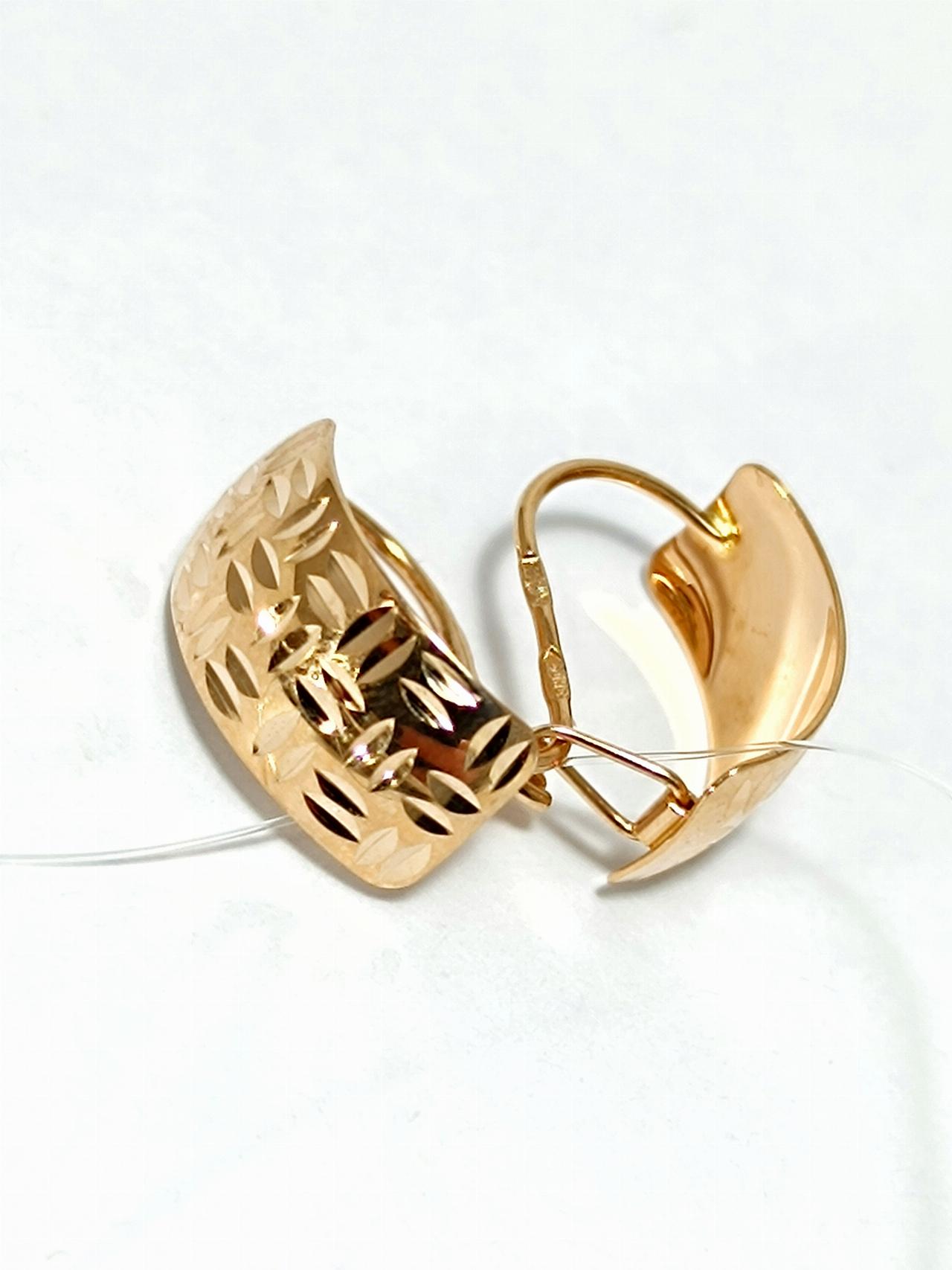 Золотые серьги женские