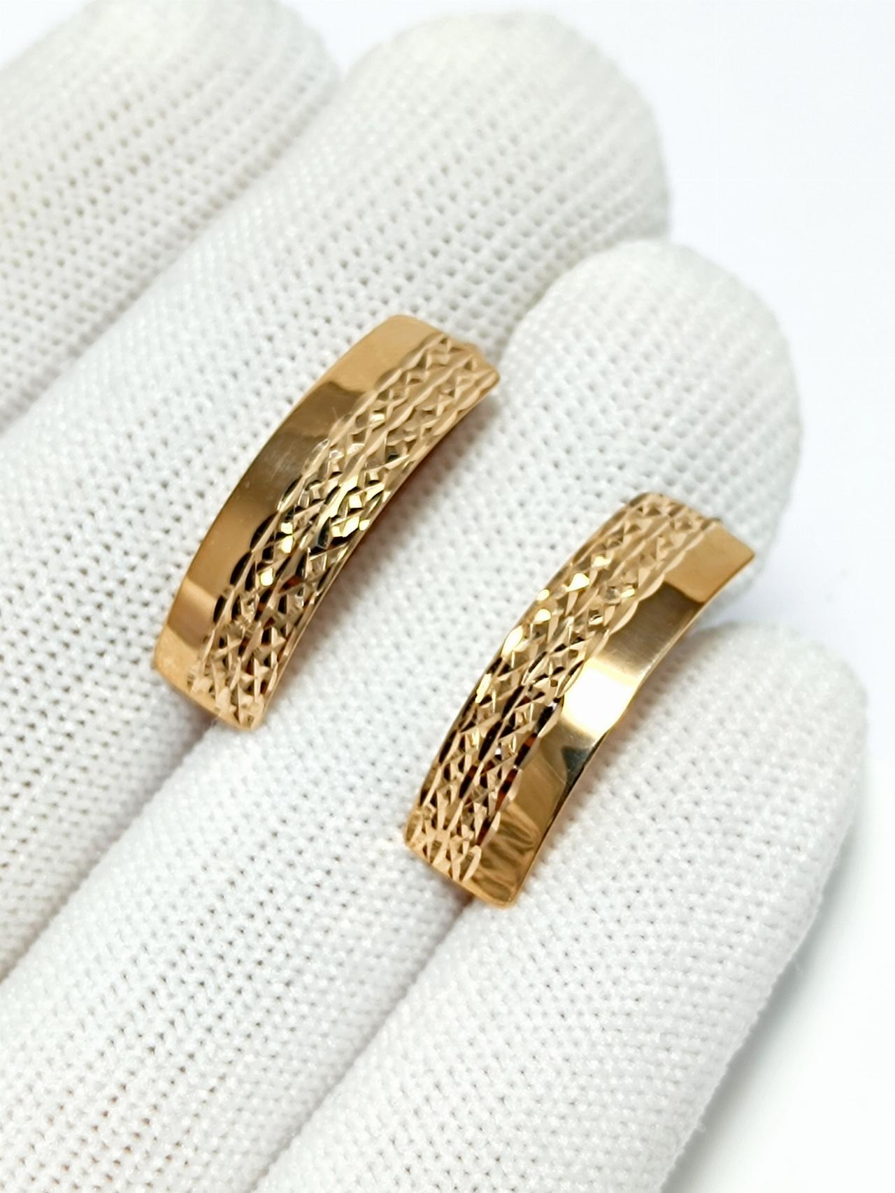 Золотые серьги женские