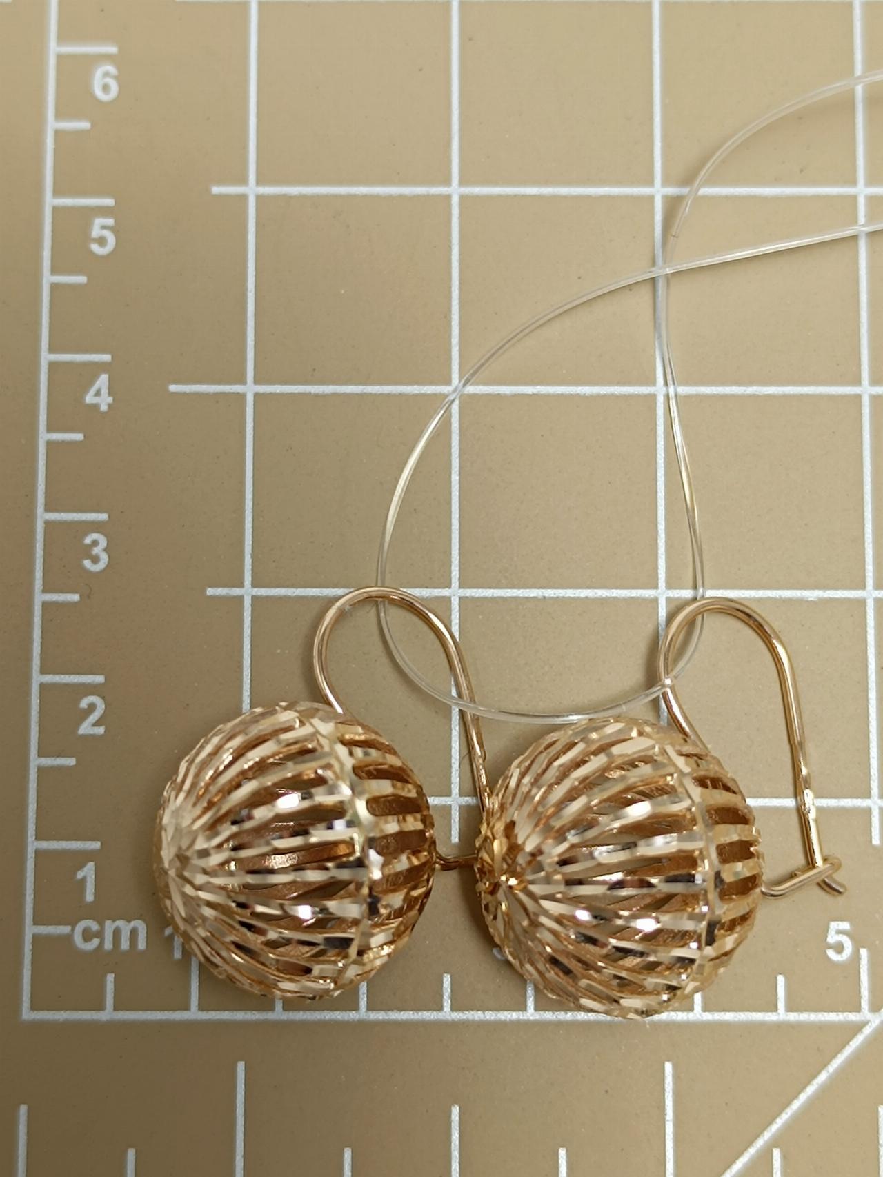 Золотые серьги шары