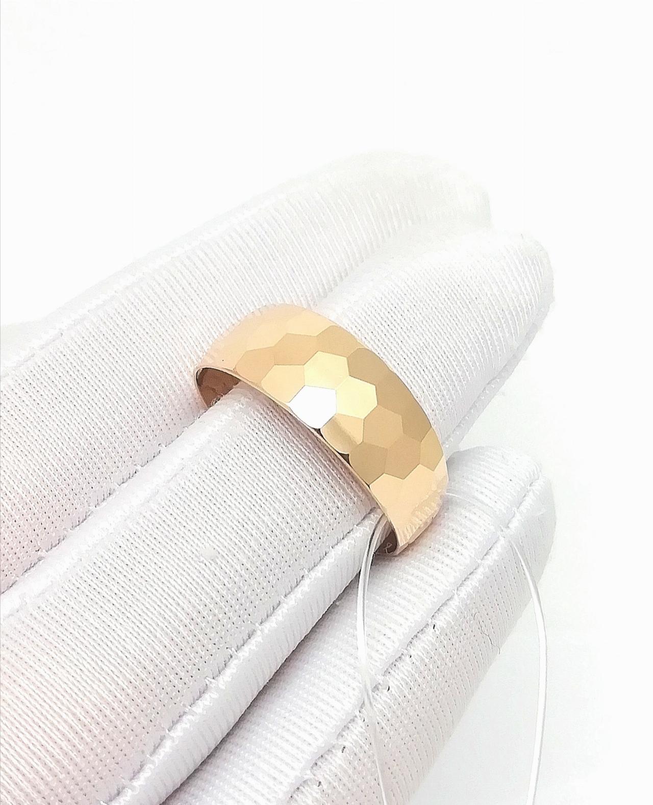 Золотое кольцо женское