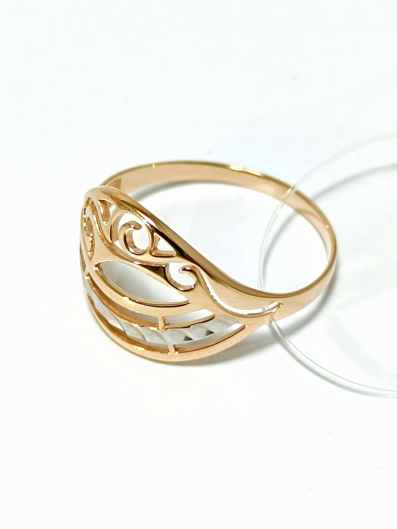 Золотое кольцо женское