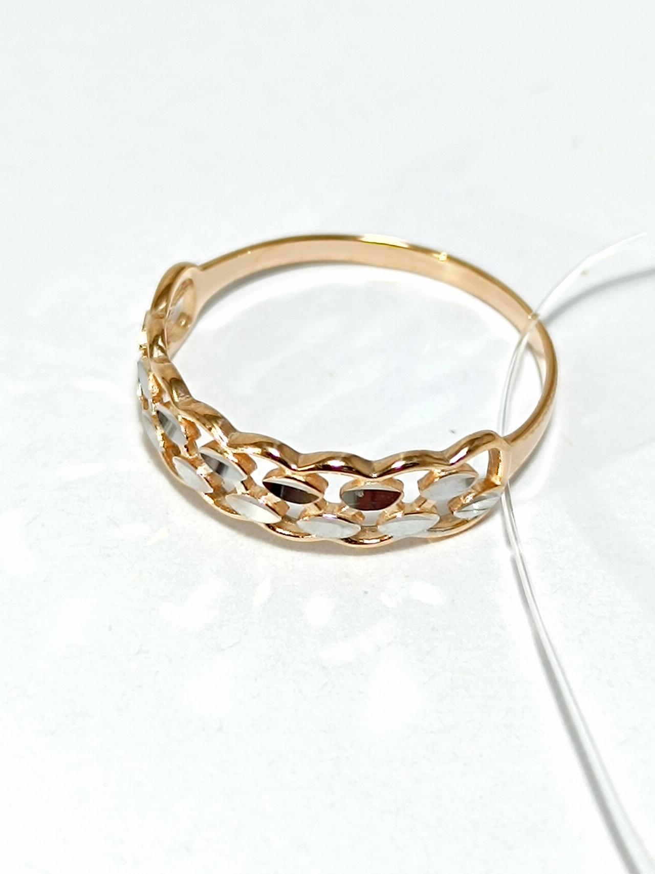 Золотое кольцо женское