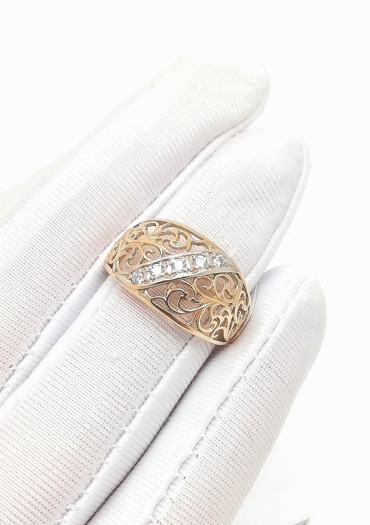 Золотое кольцо женское