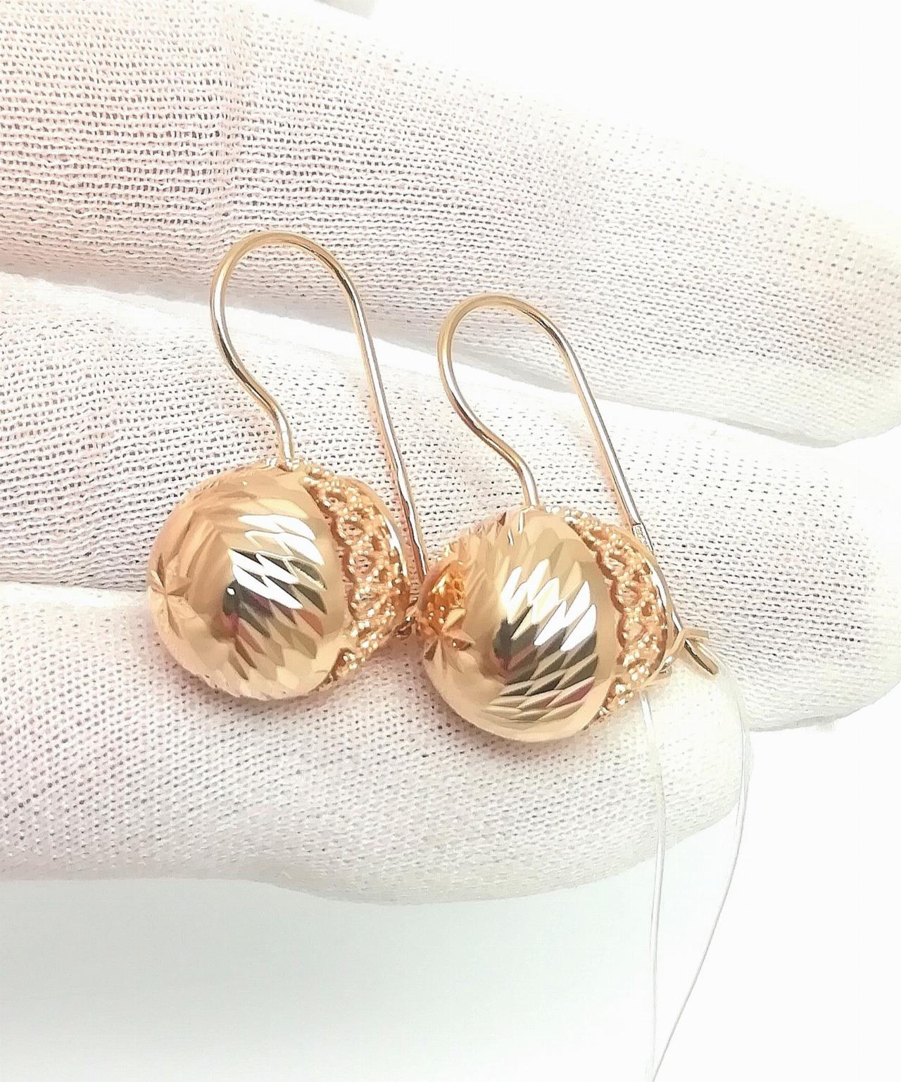 Золотые серьги шары