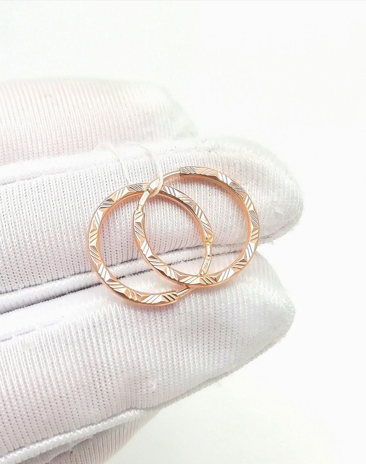 Золотые серьги конго