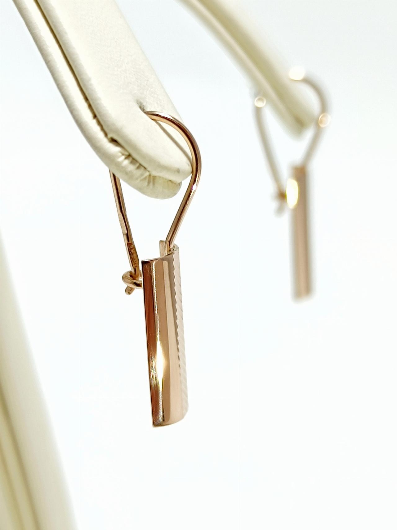 Золотые серьги пластины