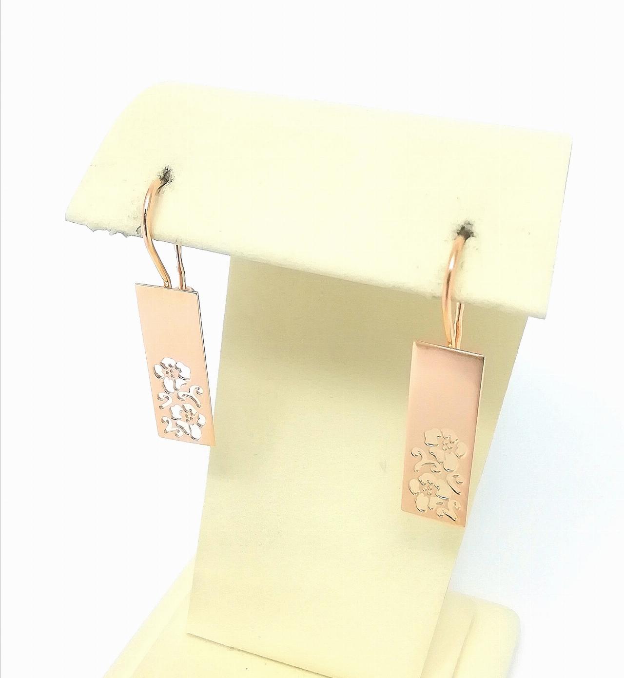 Золотые серьги пластины