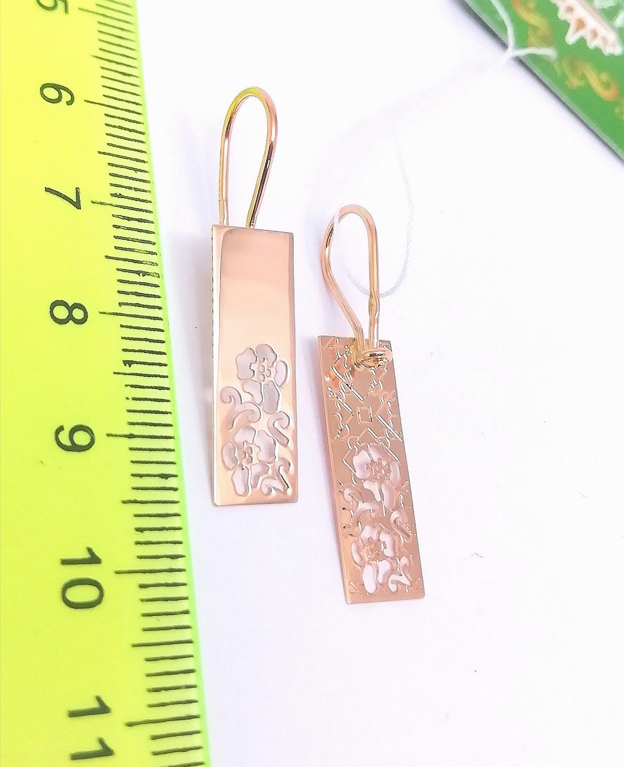 Золотые серьги пластины