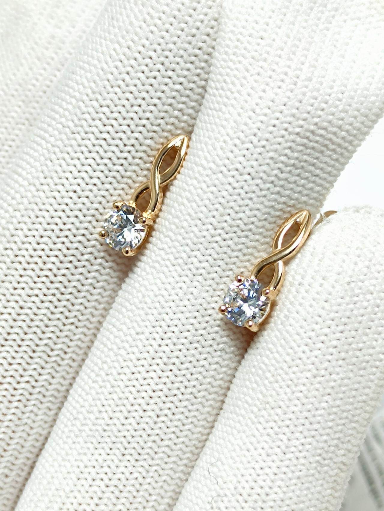 Золотые серьги женские