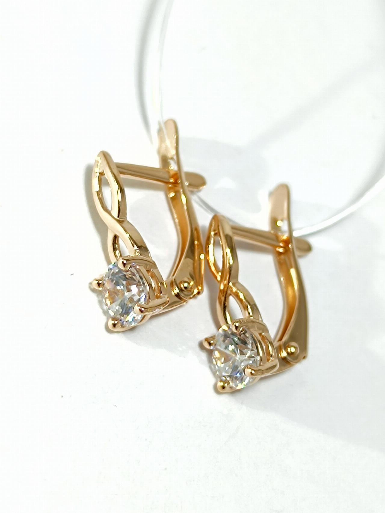 Золотые серьги женские