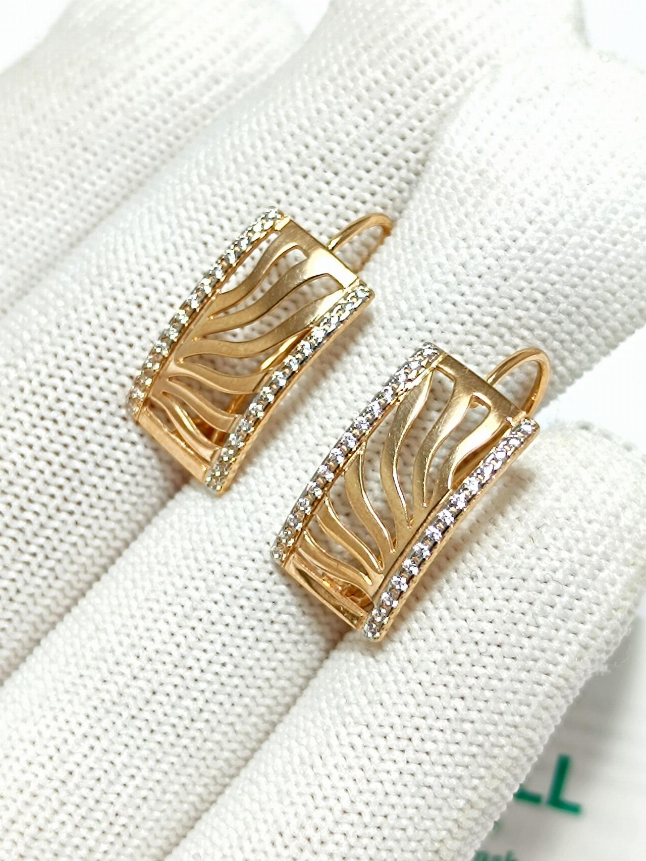 Золотые серьги женские