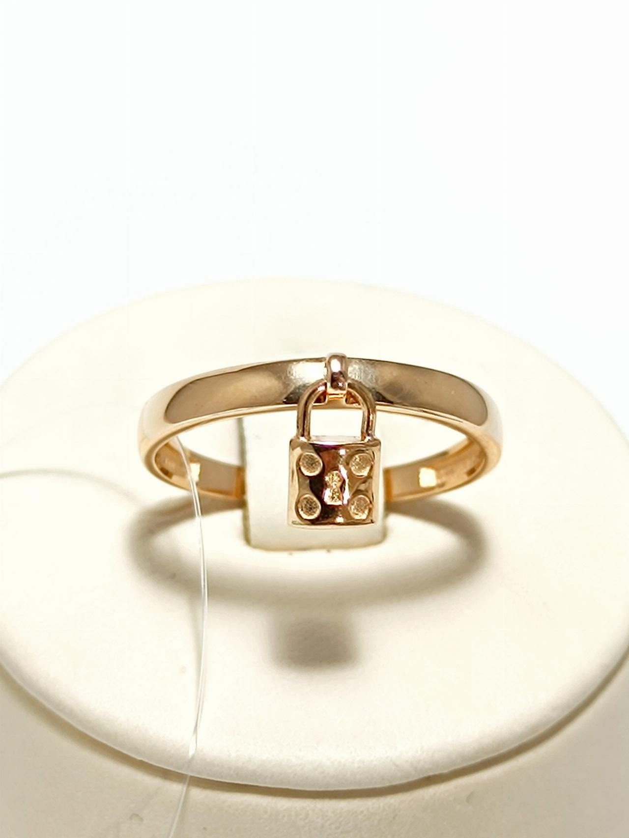 Золотое кольцо женское