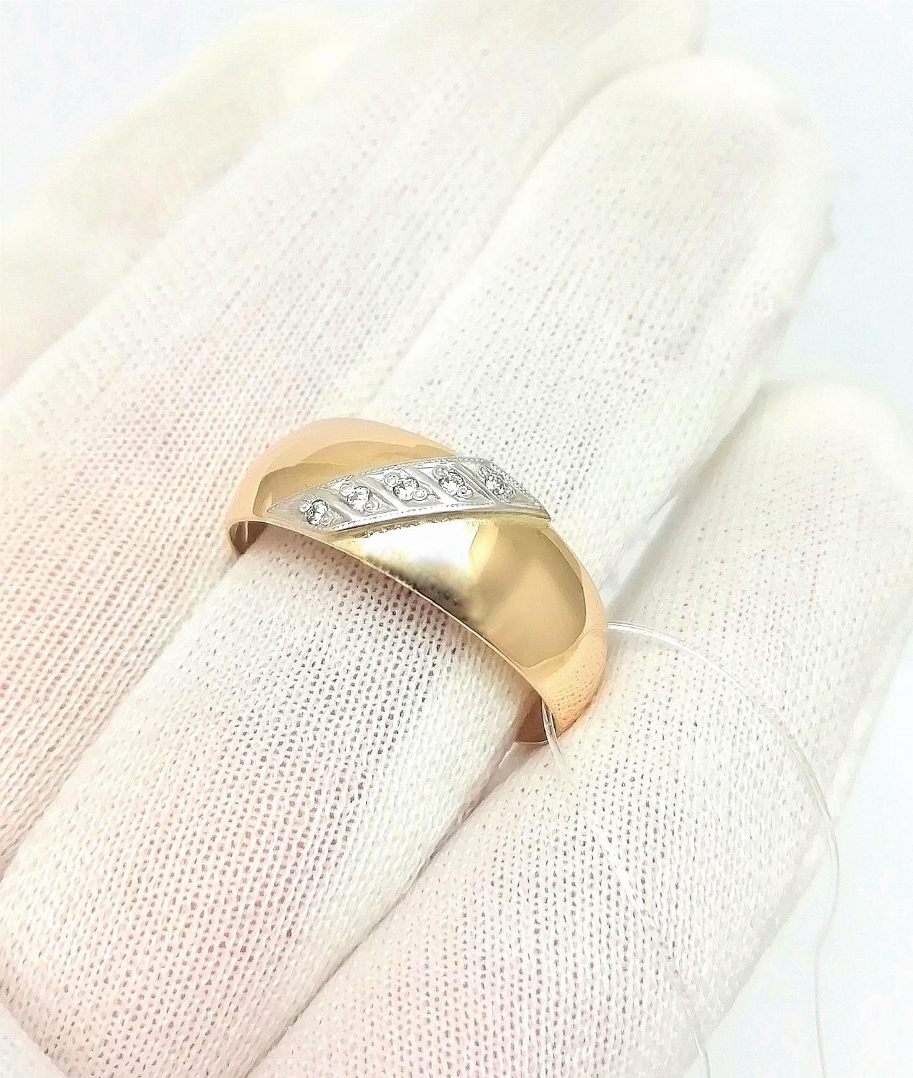 Золотое кольцо женское