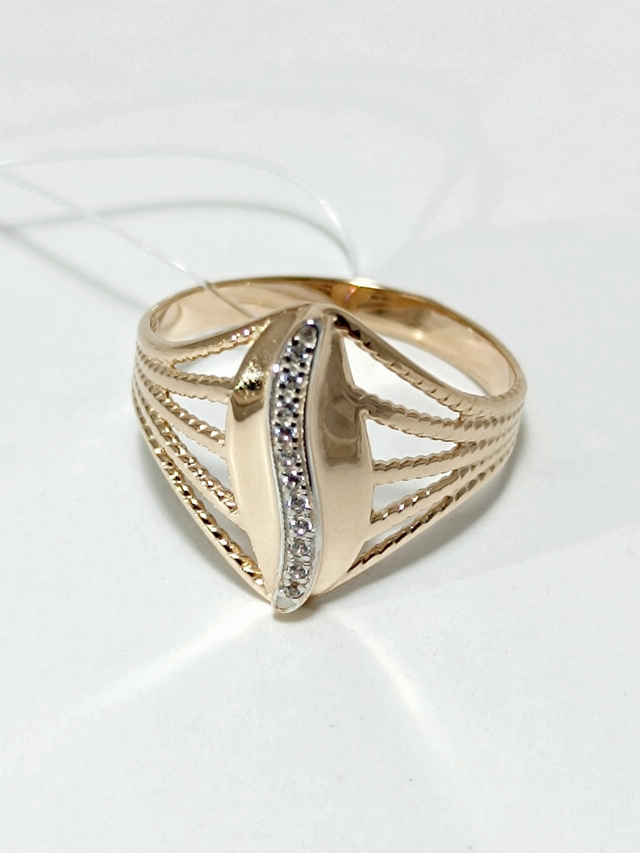 Золотое кольцо женское