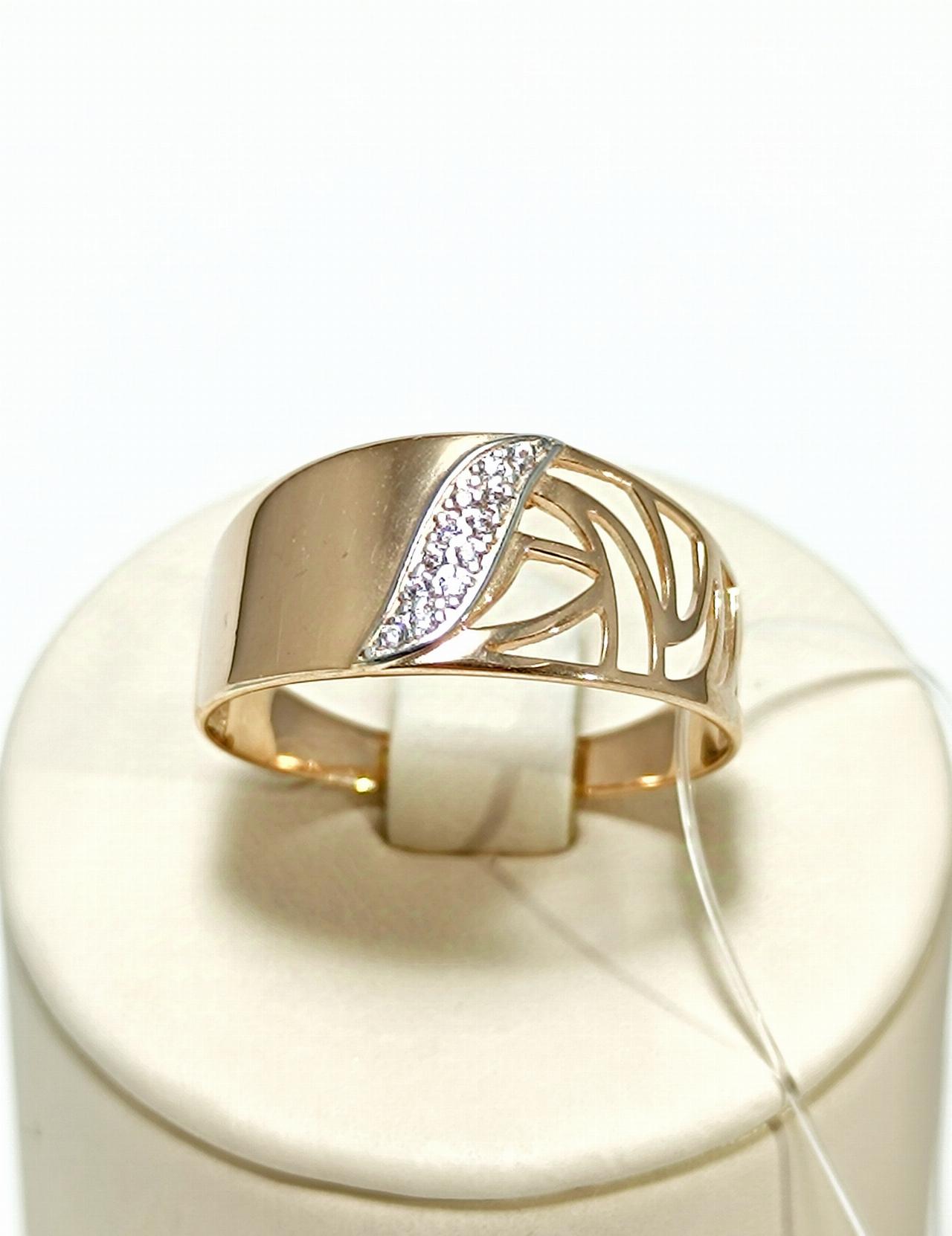 Золотое кольцо женское