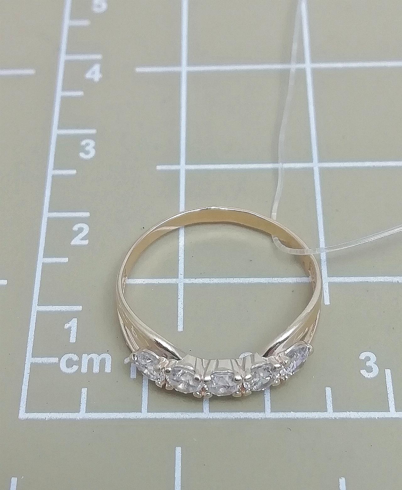 Золотое кольцо женское