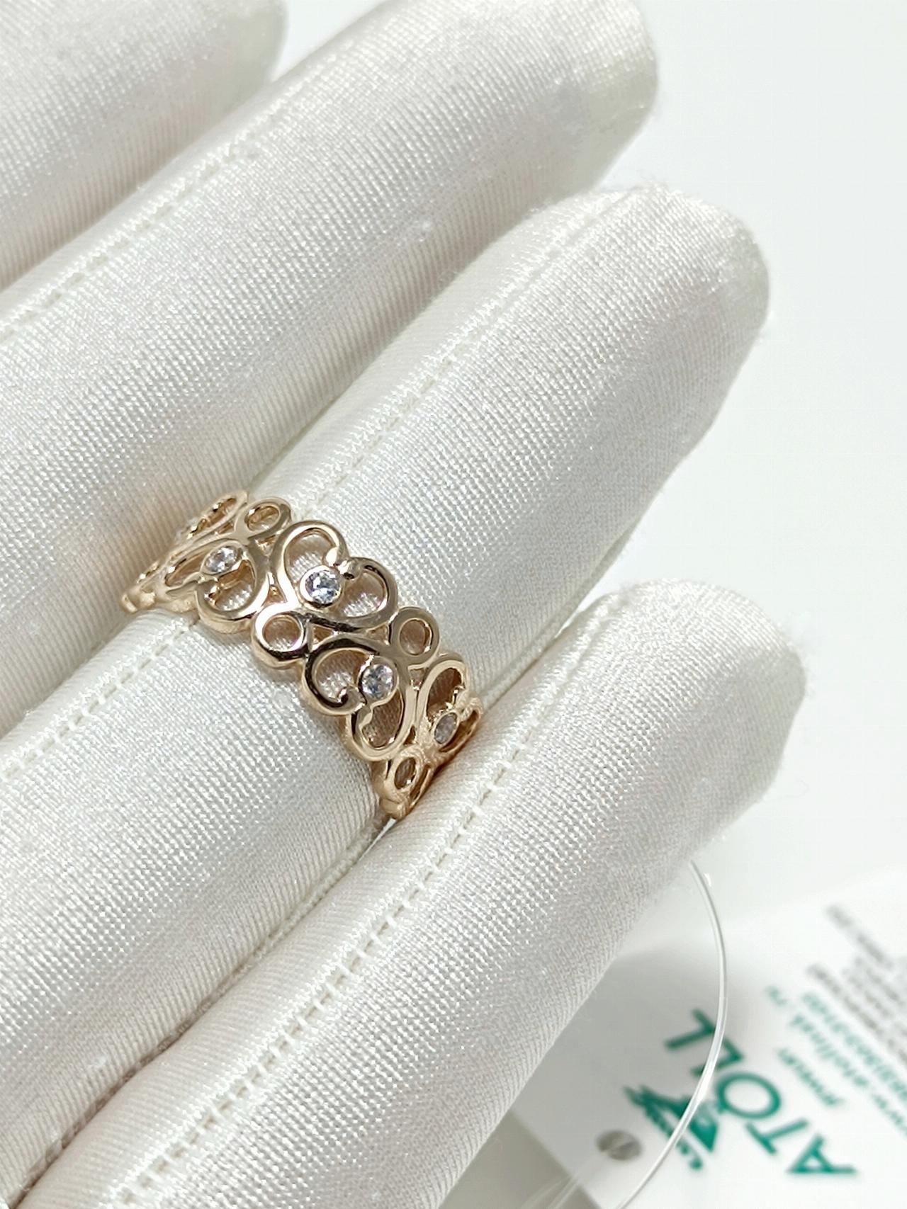 Золотое кольцо женское