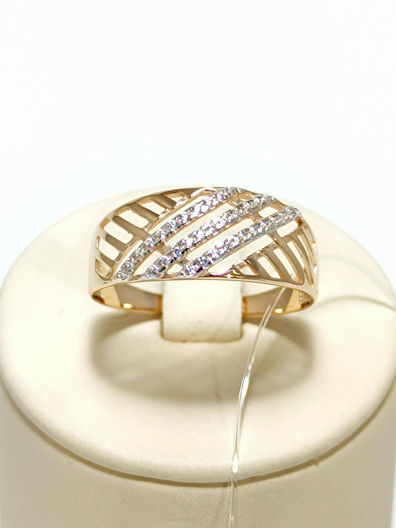 Золотое кольцо женское