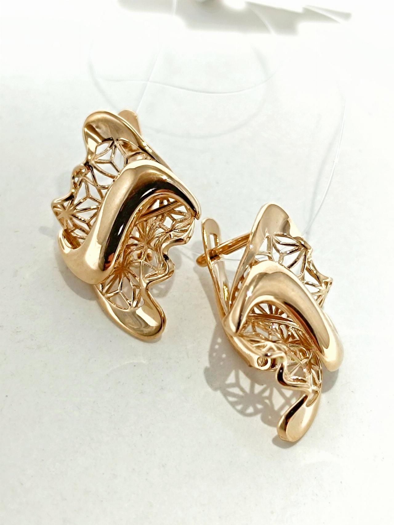 Золотые серьги женские