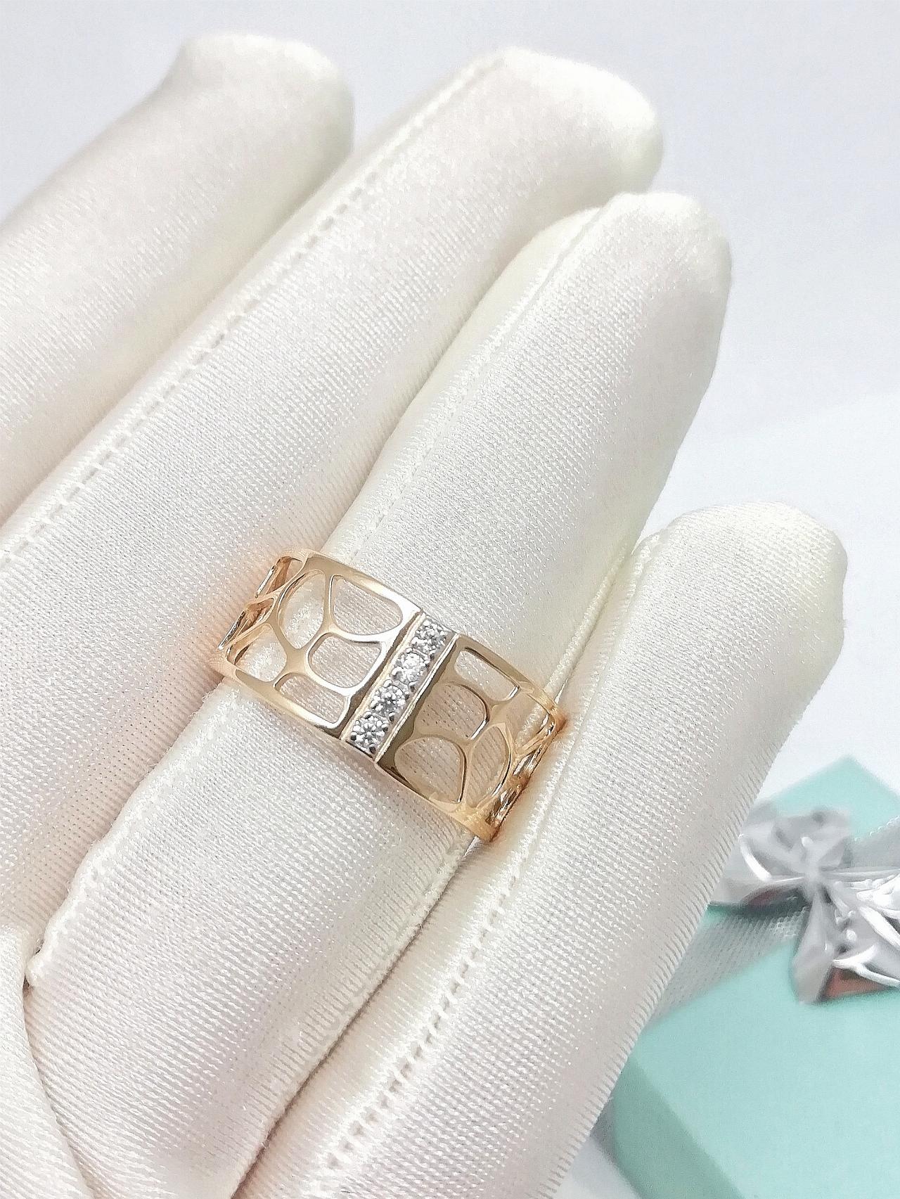 Золотое кольцо женское