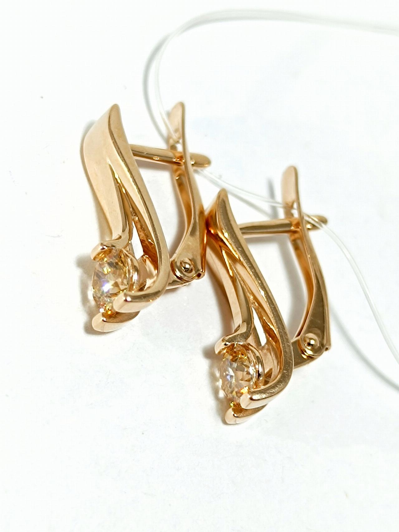 Золотые серьги женские