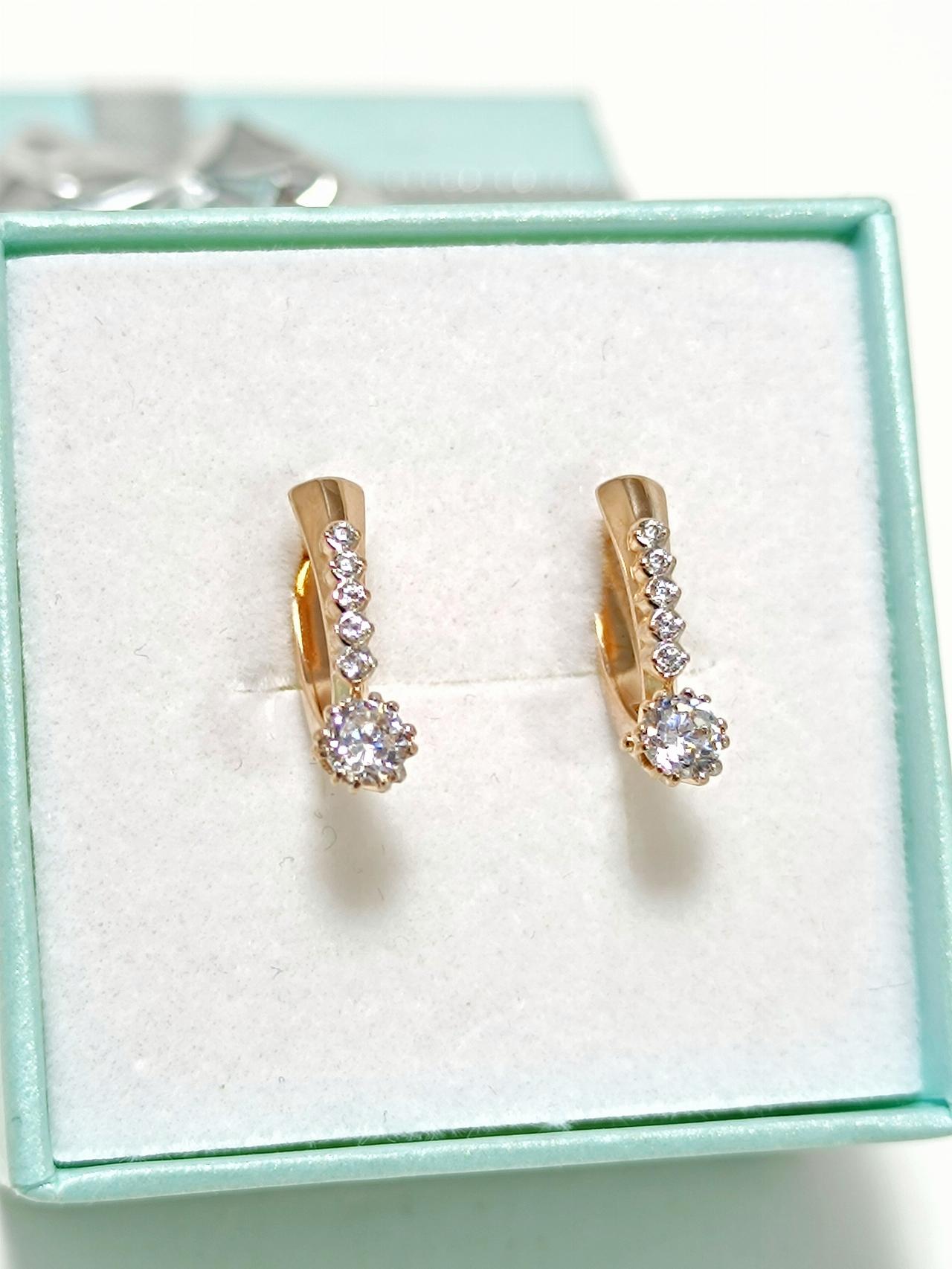 Золотые серьги женские