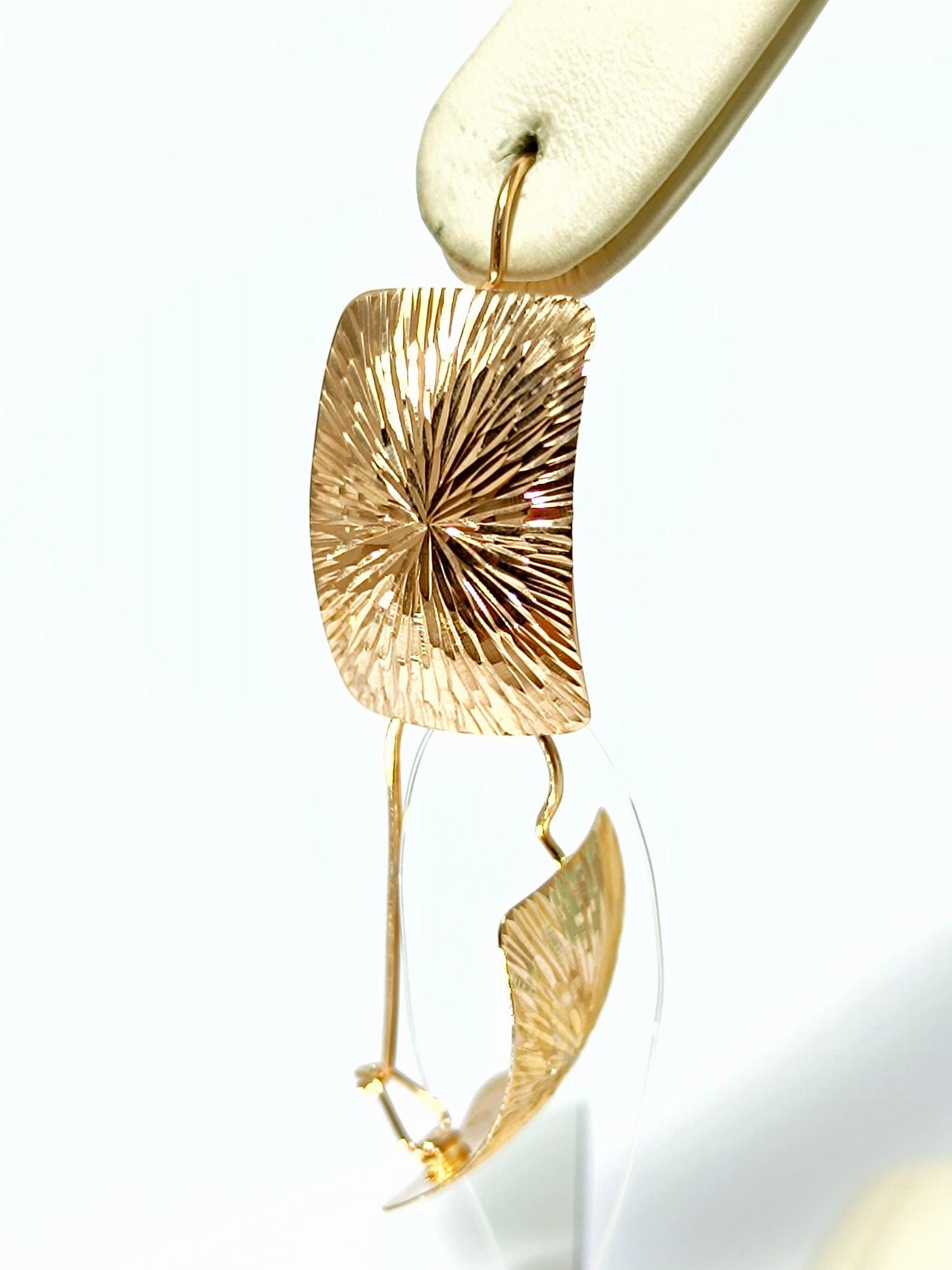 Золотые серьги женские