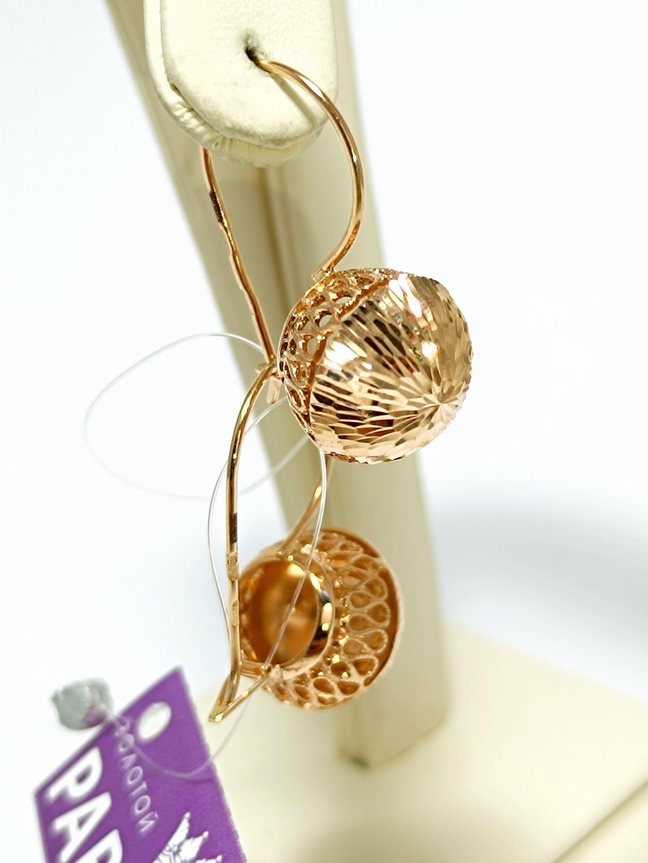 Золотые серьги шары