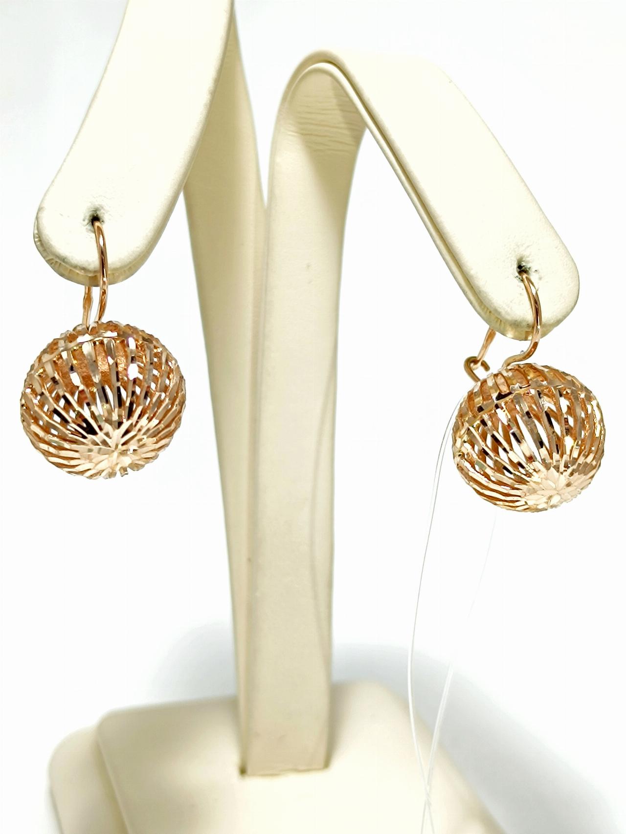 Золотые серьги шары