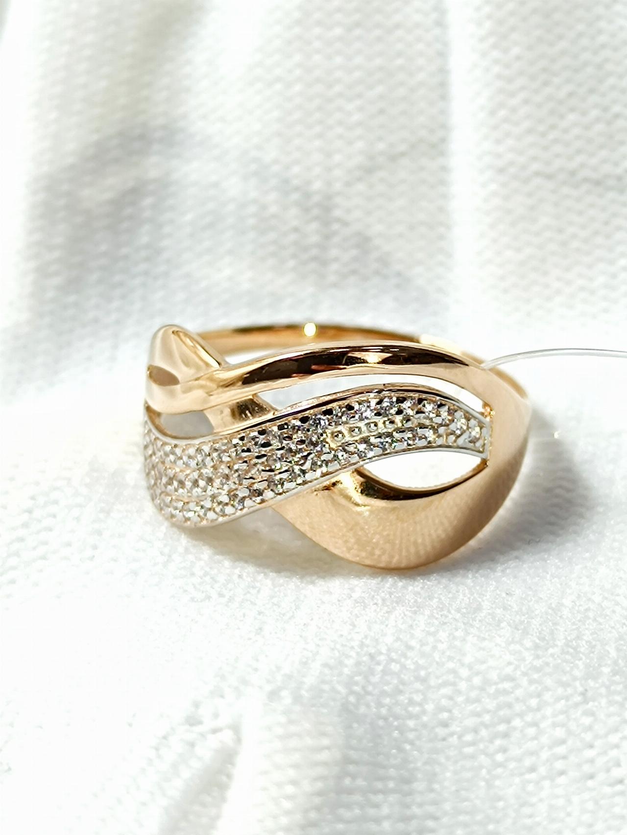 Золотое кольцо широкое женское, вставка фианит