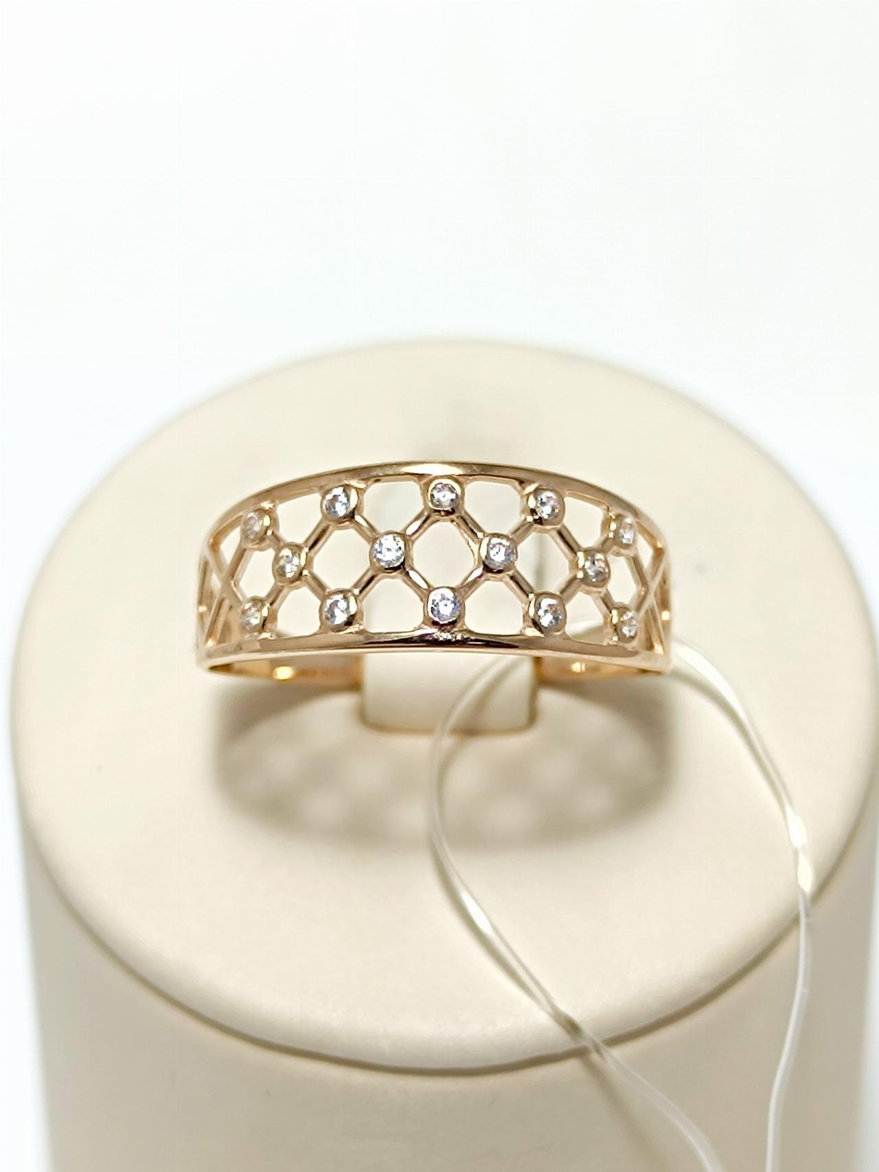 Золотое кольцо женское