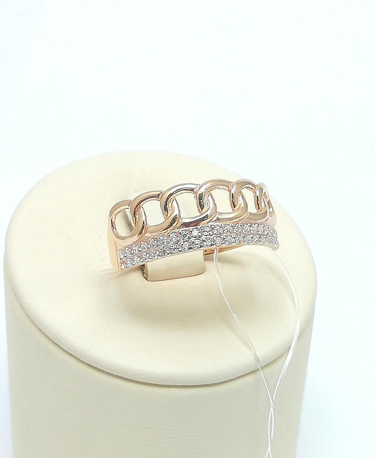 Золотое кольцо женское