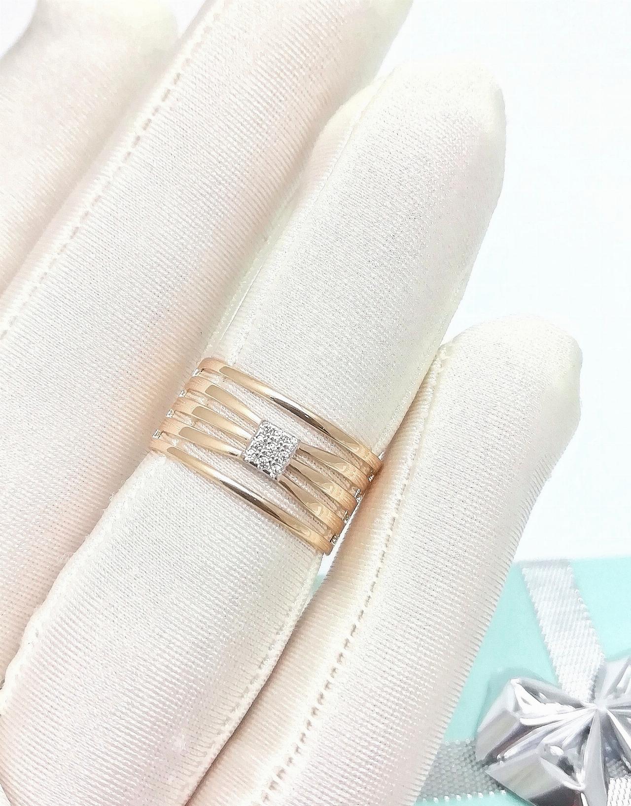 Золотое кольцо женское