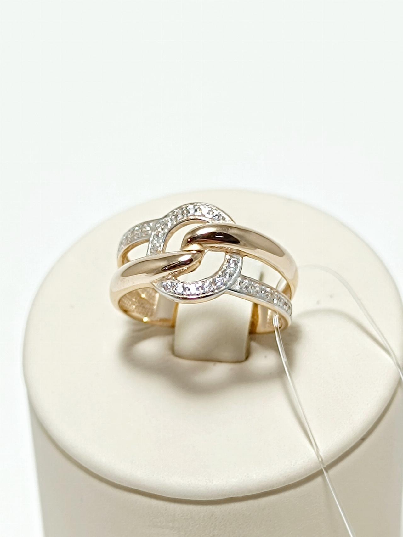 Золотое кольцо женское