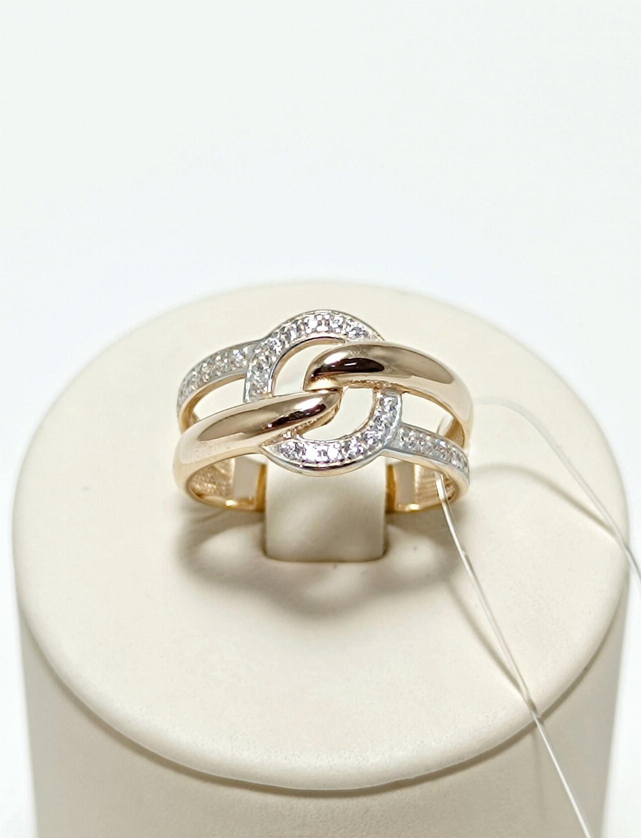 Золотое кольцо женское