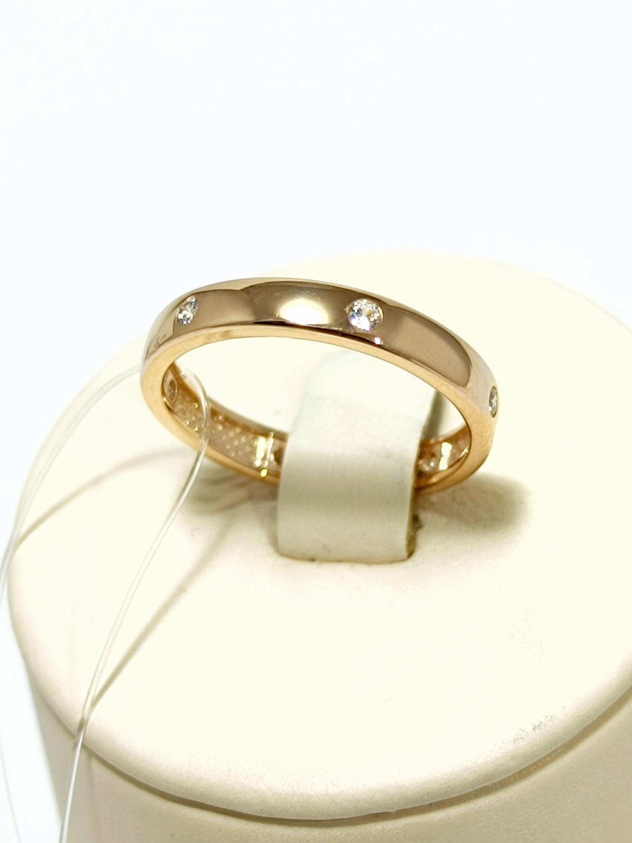 Золотое кольцо женское