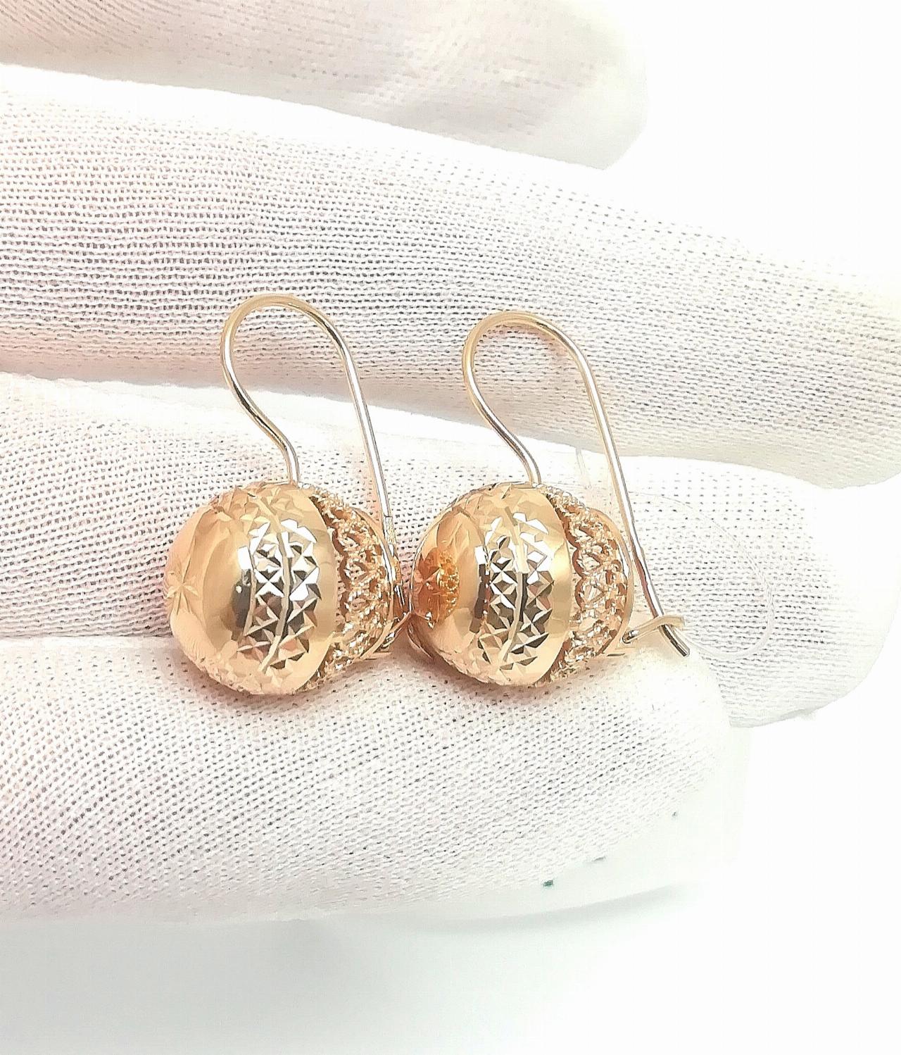 Золотые серьги шары