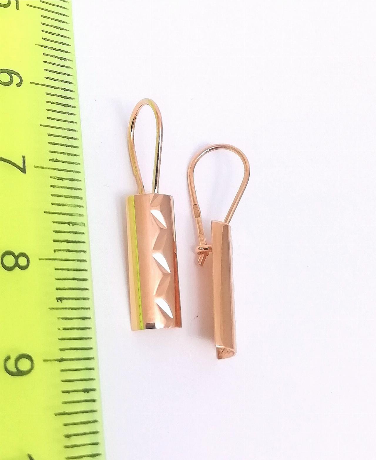 Золотые серьги пластины