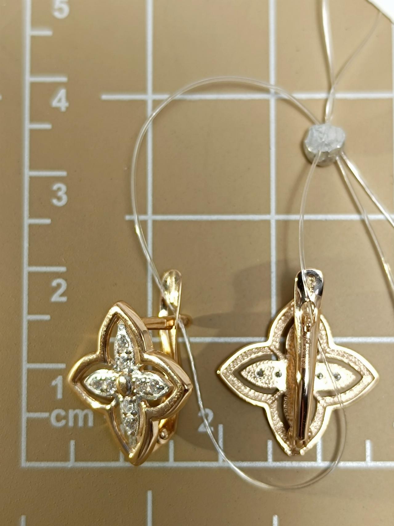 Золотые серьги женские