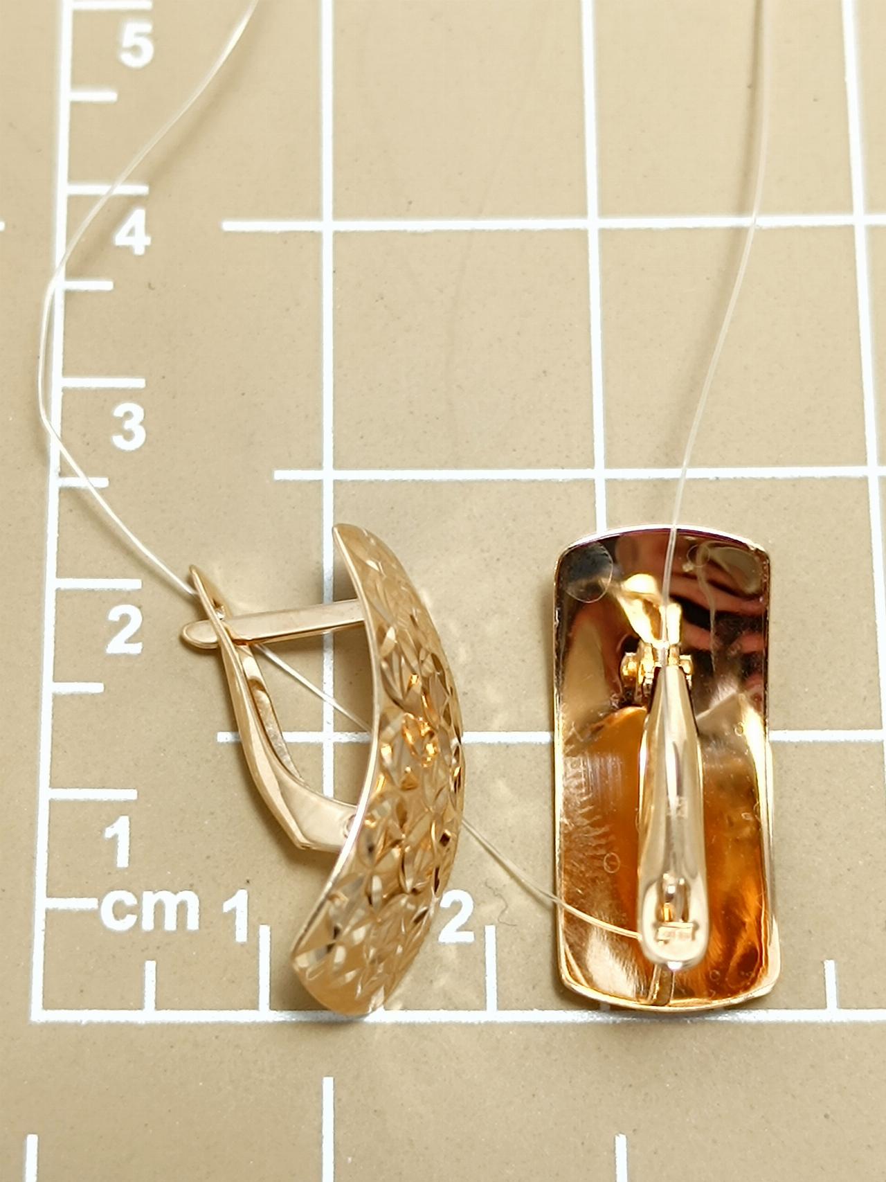 Золотые серьги женские