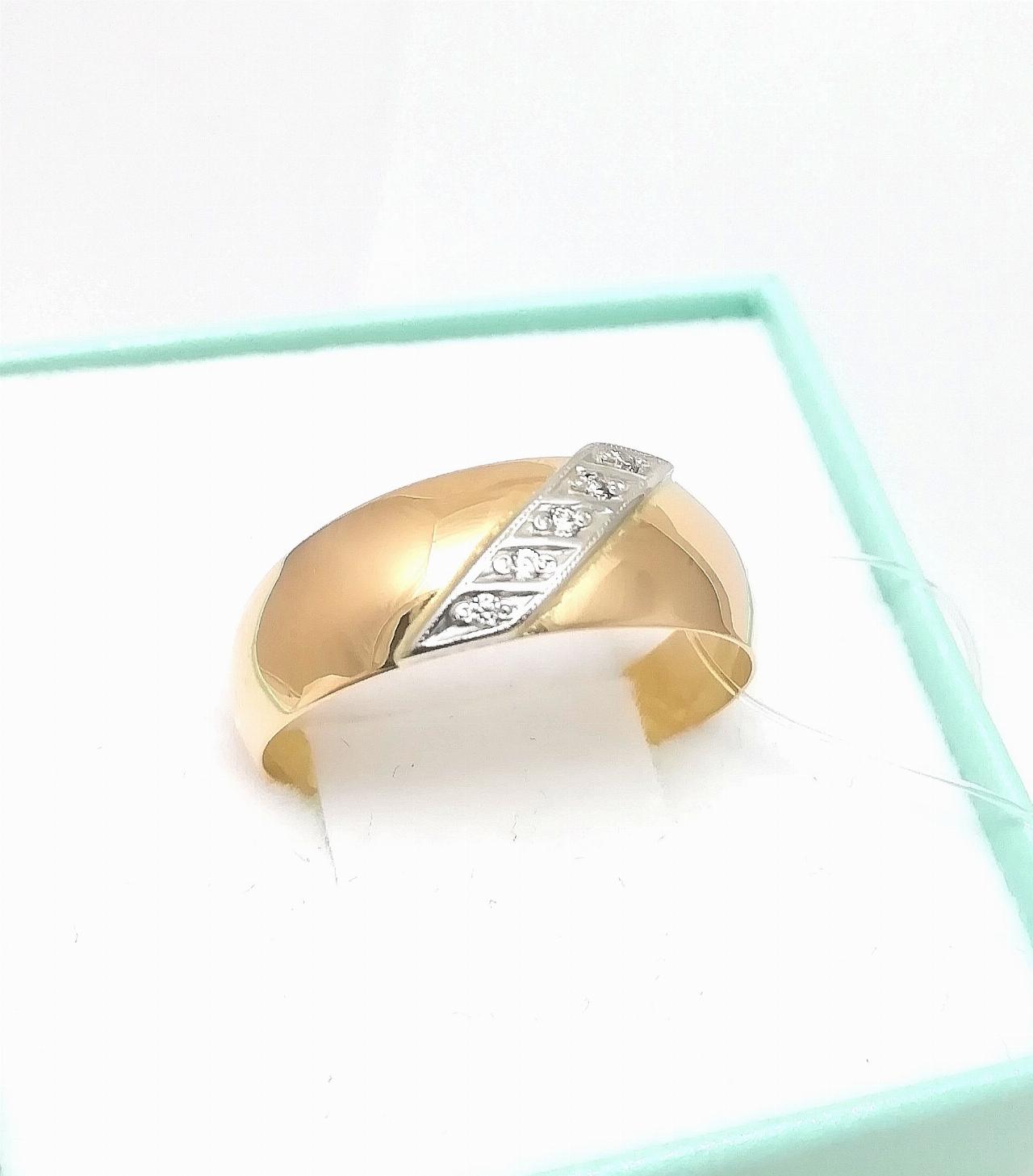 Золотое кольцо женское